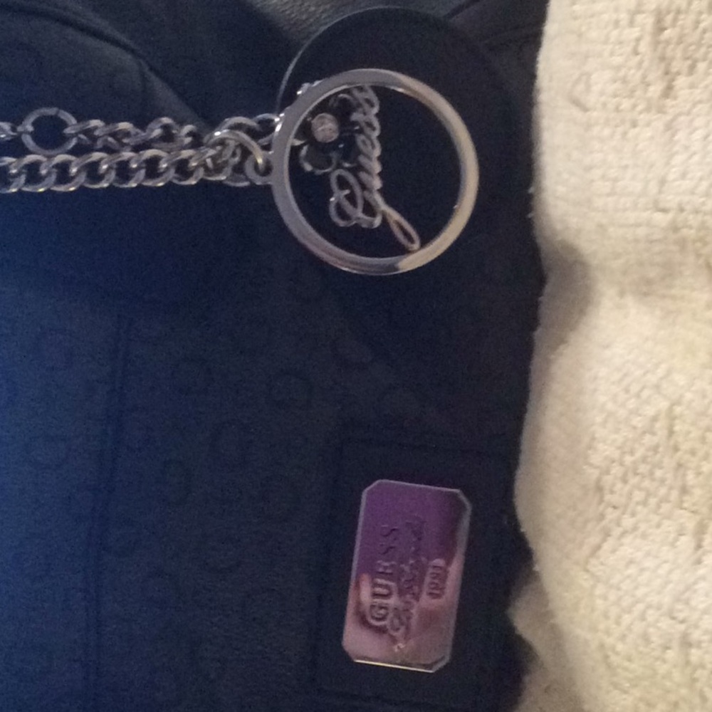 Guess bag - Picture 3 of 7